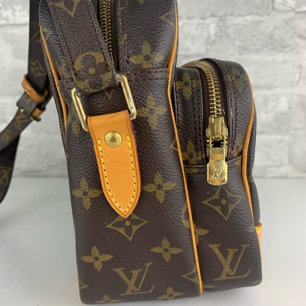 ❗️SOLD❗️AUTHENTIC LOUIS VUITTON NILE - Picture 5 of 13